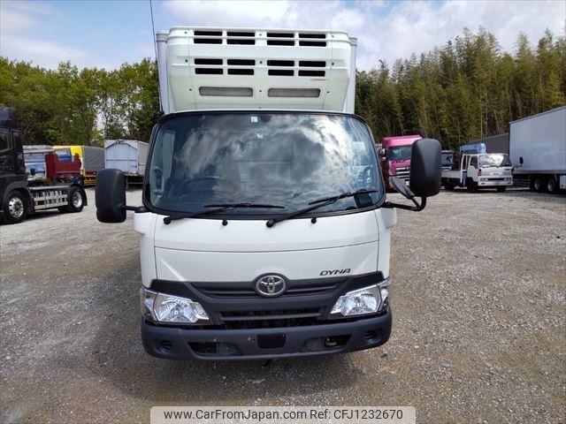 toyota dyna-truck 2017 GOO_NET_EXCHANGE_0708016A30250311W001 image 2