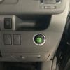 toyota voxy 2009 CFJ7333784 image 16