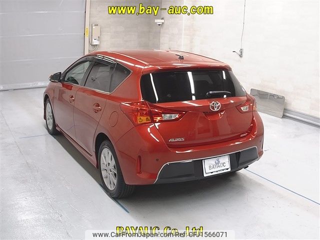 toyota auris 2015 CFJ1566071 image 2
