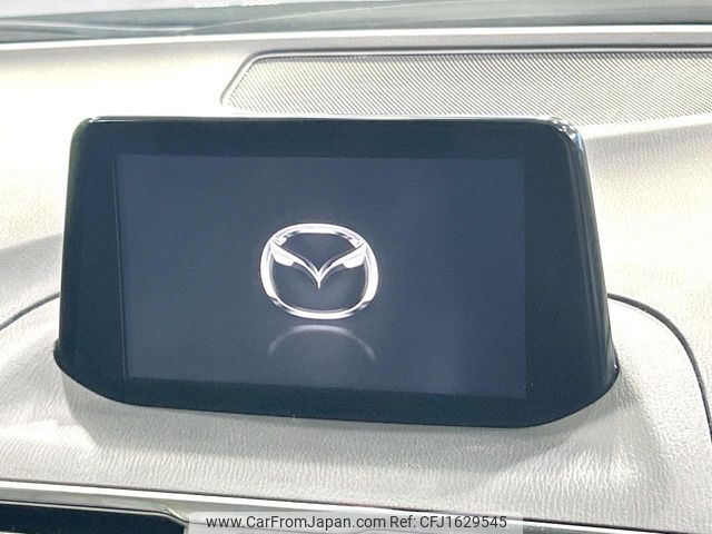 mazda axela 2017 CFJ1629545 image 2