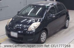 toyota vitz 2009 CFJ1777268