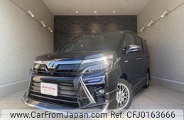 toyota voxy 2018 quick_quick_ZWR80W_0325692