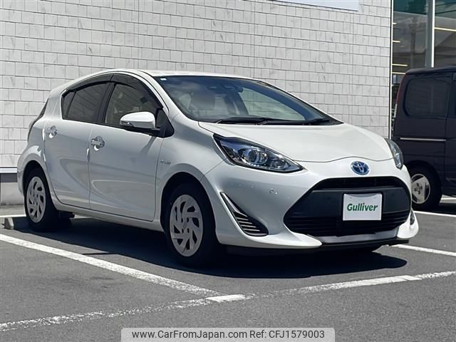 toyota aqua 2019 CFJ1579003 image 1