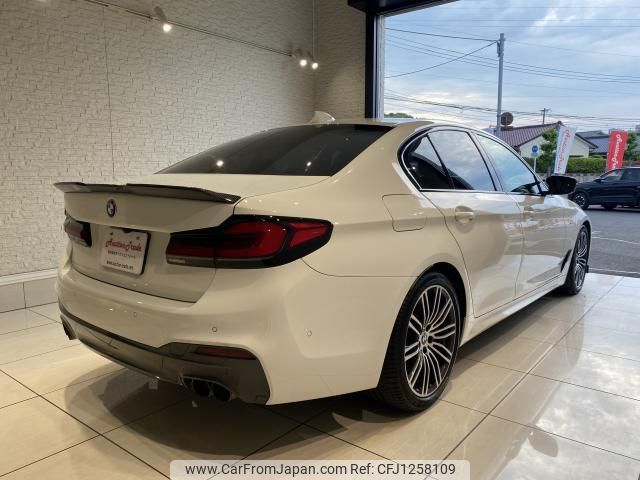 bmw 5-series 2018 quick_quick_LDA-JC20_WBAJC2070WW01068 image 2