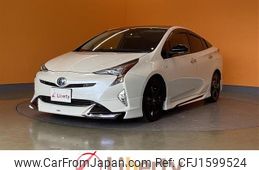 toyota prius 2018 CFJ1599524