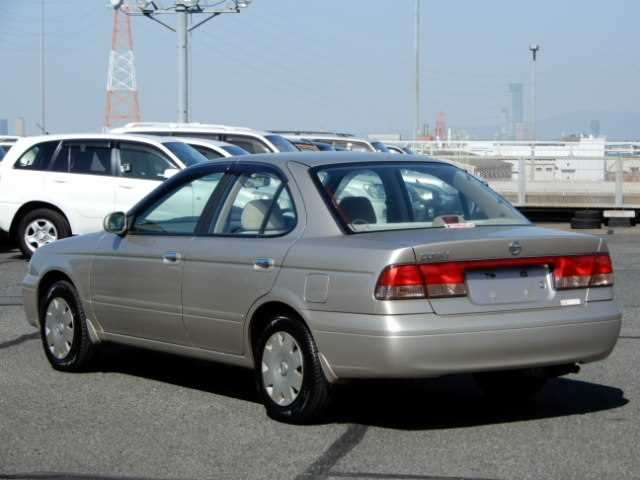 nissan sunny 2004 30417 image 2