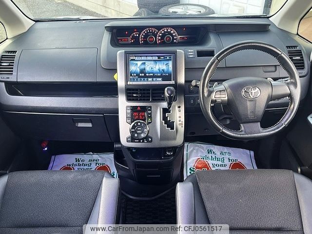 toyota voxy 2013 -TOYOTA--Voxy DBA-ZRR75W--ZRR75-0111991---TOYOTA--Voxy DBA-ZRR75W--ZRR75-0111991- image 2