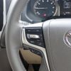 toyota land-cruiser-prado 2023 25431402 image 32
