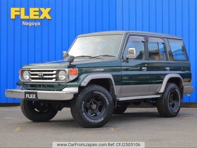 car_98ac6cf2-a203-4d80-a78a-