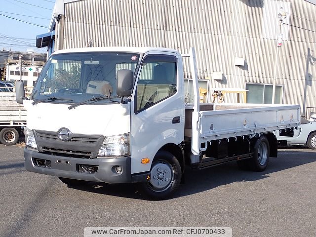 hino dutro 2013 25521502 image 1