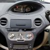 toyota vitz 2004 BD20093A5352 image 11