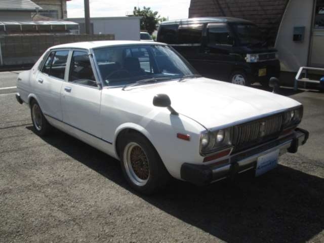 Lisa様　CABaNCD スカイブルー　s Nissan Bluebird SSS - YouTube