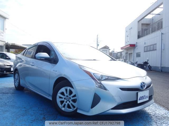 toyota prius 2016 CFJ1792798 image 2