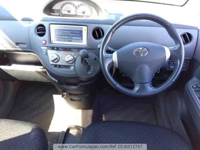 toyota sienta 2011 TE1653 image 2