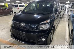 toyota voxy 2011 -TOYOTA--Voxy ZRR70W--0451935---TOYOTA--Voxy ZRR70W--0451935-