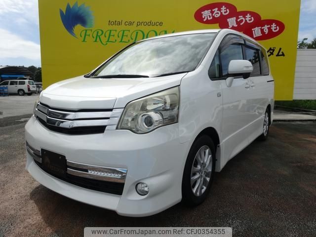 toyota noah 2011 -TOYOTA--Noah ZRR70W--0423189---TOYOTA--Noah ZRR70W--0423189- image 1