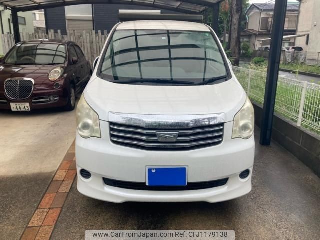 toyota noah 2010 -TOYOTA--Noah DBA-ZRR70G--ZRR70-0325685---TOYOTA--Noah DBA-ZRR70G--ZRR70-0325685- image 1