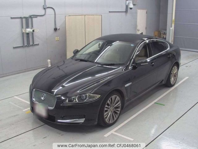 jaguar xf 2013 -JAGUAR--Jaguar XF Series J058C-SAJKC0681D8S82820---JAGUAR--Jaguar XF Series J058C-SAJKC0681D8S82820- image 1