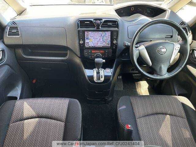 nissan serena 2014 504928-924450 image 1