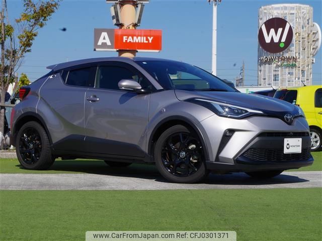 toyota c-hr 2020 -TOYOTA--C-HR 3BA-NGX10--NGX10-2018689---TOYOTA--C-HR 3BA-NGX10--NGX10-2018689- image 1