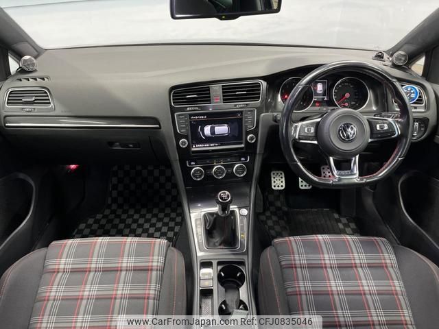 volkswagen golf-gti 2016 quick_quick_AUCHH_WVWZZZAUZGW242128 image 2