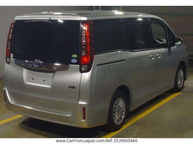 toyota noah 2017 quick_quick_DAA-ZWR80G_0259871 image 2