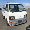mitsubishi minicab-truck 1996 2014 image 2