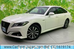 toyota crown-hybrid 2019 CFJ1619174