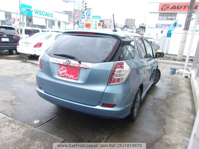 honda fit-shuttle 2014 CFJ1819973 image 2