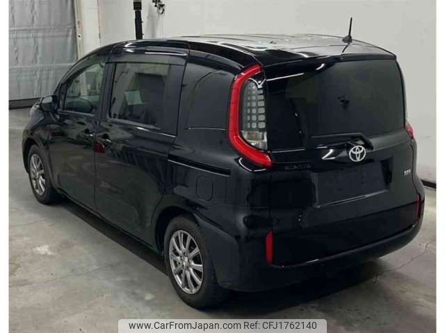 toyota sienta 2023 CFJ1762140 image 2