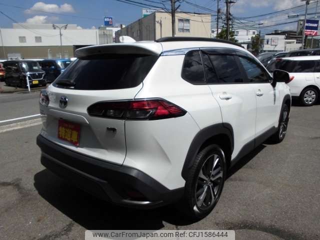 toyota corolla-cross 2022 CFJ1586444 image 2
