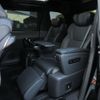 lexus lexus-lm 2024 CFJ1825714 image 15