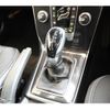 volvo v40 2018 CFJ1716656 image 16
