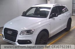 audi q5 2016 quick_quick_ABA-8RCNCF_WAUZZZ8R1GA057829