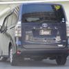 toyota voxy 2013 CFJ1640529 image 5