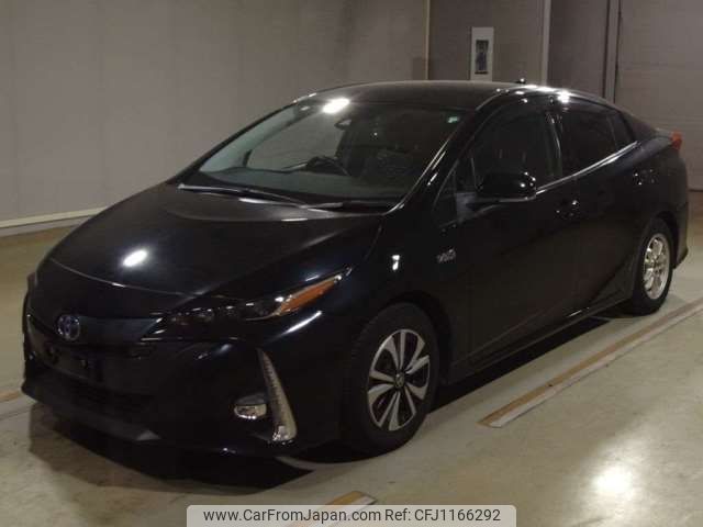 toyota prius-phv 2018 -TOYOTA--Prius PHV DLA-ZVW52--ZVW52-3087076---TOYOTA--Prius PHV DLA-ZVW52--ZVW52-3087076- image 1