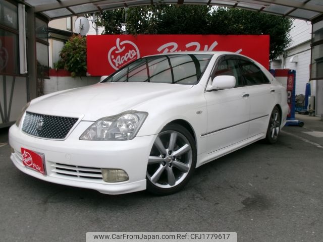 toyota crown 2005 CFJ1779617 image 1