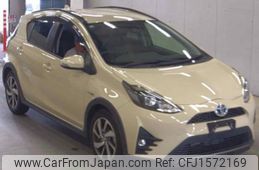 toyota aqua 2017 CFJ1572169