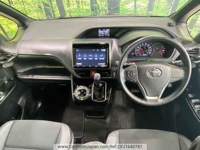 toyota noah 2018 CFJ1640781 image 2