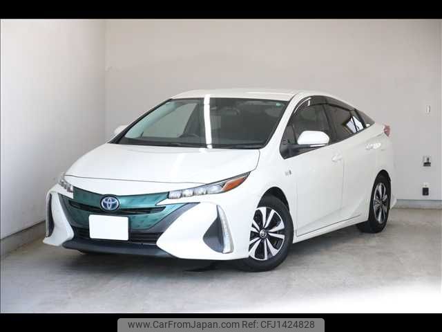 toyota prius-phv 2017 -TOYOTA--Prius PHV DLA-ZVW52--ZVW52-3061566---TOYOTA--Prius PHV DLA-ZVW52--ZVW52-3061566- image 1