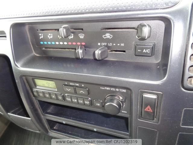 toyota toyoace 2004 GOO_NET_EXCHANGE_0900420A30250313W002 image 2