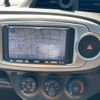 toyota vitz 2011 CFJ1626380 image 12