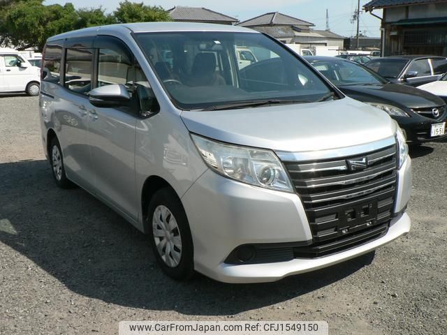 toyota noah 2014 CFJ1549150 image 1