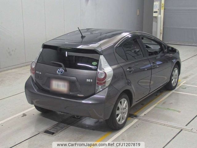 toyota aqua 2014 -TOYOTA--AQUA NHP10-6298343---TOYOTA--AQUA NHP10-6298343- image 2