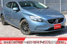 volvo v40 2013 K00122