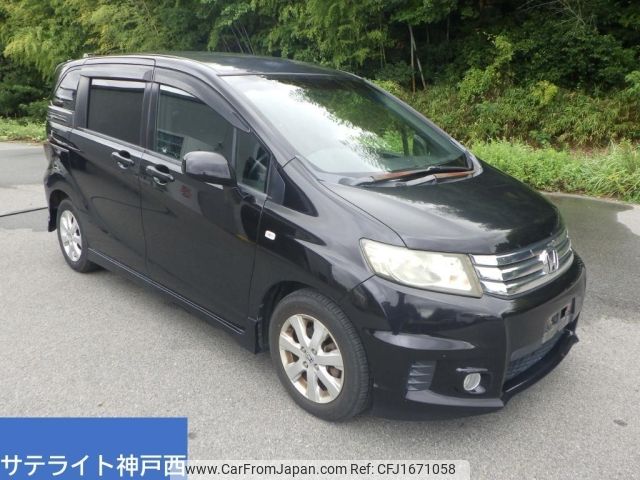 honda freed-spike 2010 CFJ1671058 image 1