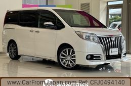 toyota esquire 2015 -TOYOTA--Esquire DBA-ZRR80G--ZRR80-0136687---TOYOTA--Esquire DBA-ZRR80G--ZRR80-0136687-