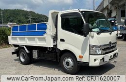 hino dutro 2024 CFJ1620007