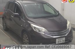 nissan note 2013 -NISSAN 【春日部 502ｿ8928】--Note E12--121543---NISSAN 【春日部 502ｿ8928】--Note E12--121543-