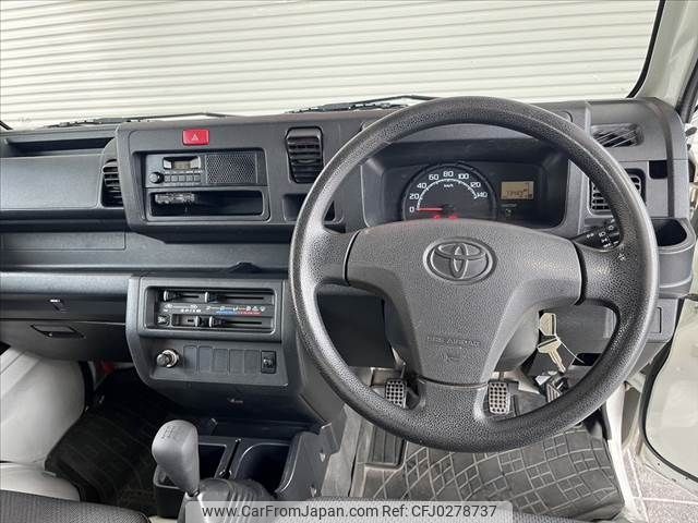 toyota pixis-truck 2016 -TOYOTA--Pixis Truck EBD-S500U--S500U-0002498---TOYOTA--Pixis Truck EBD-S500U--S500U-0002498- image 2